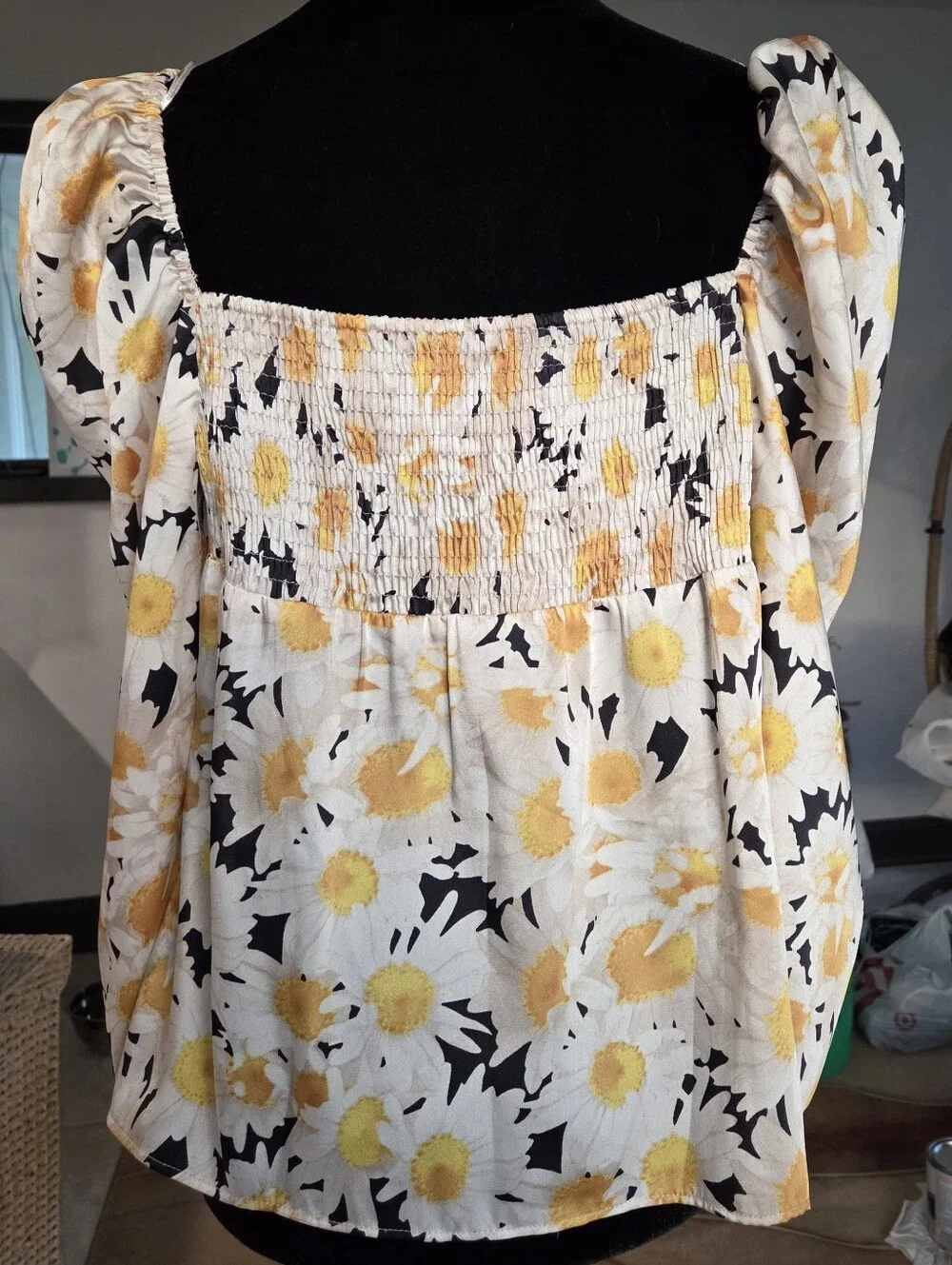 Zara White and Yellow Daisy Print Top